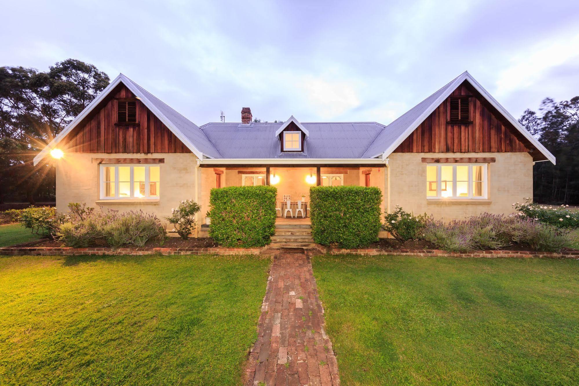 The Carriages Boutique Hotel And Vineyard Pokolbin Dış mekan fotoğraf